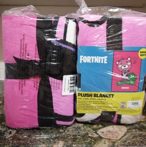 Fortnite Fleece Throw - Picture 4 of 4